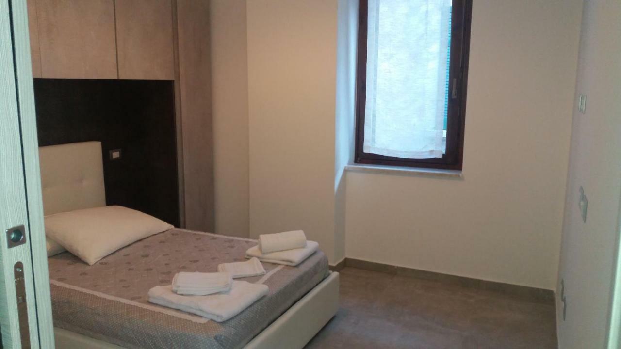 Home Vittoria Lago Di Como Exterior foto